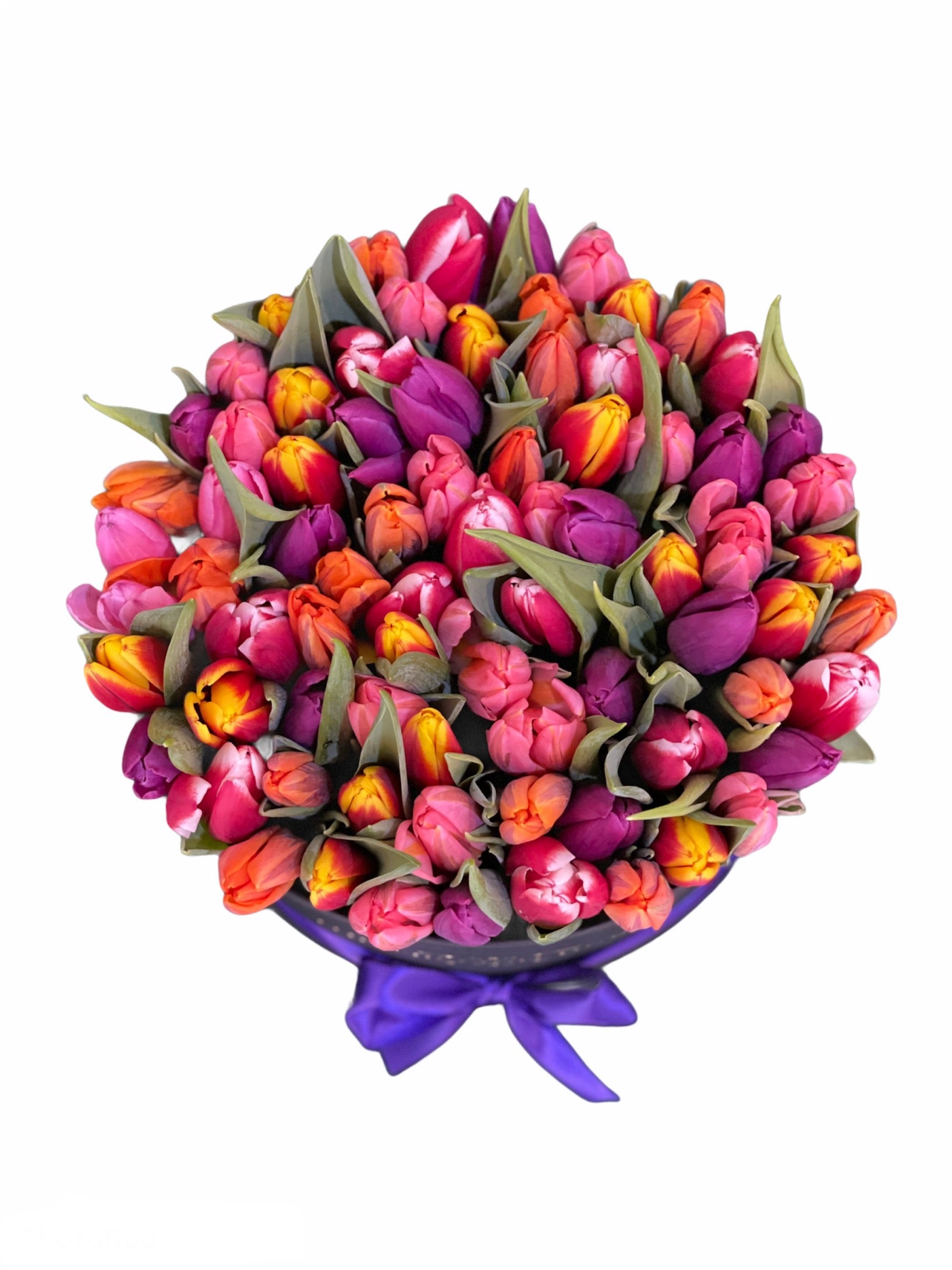 Aranjament floral cu lalele mixte - cutie medie