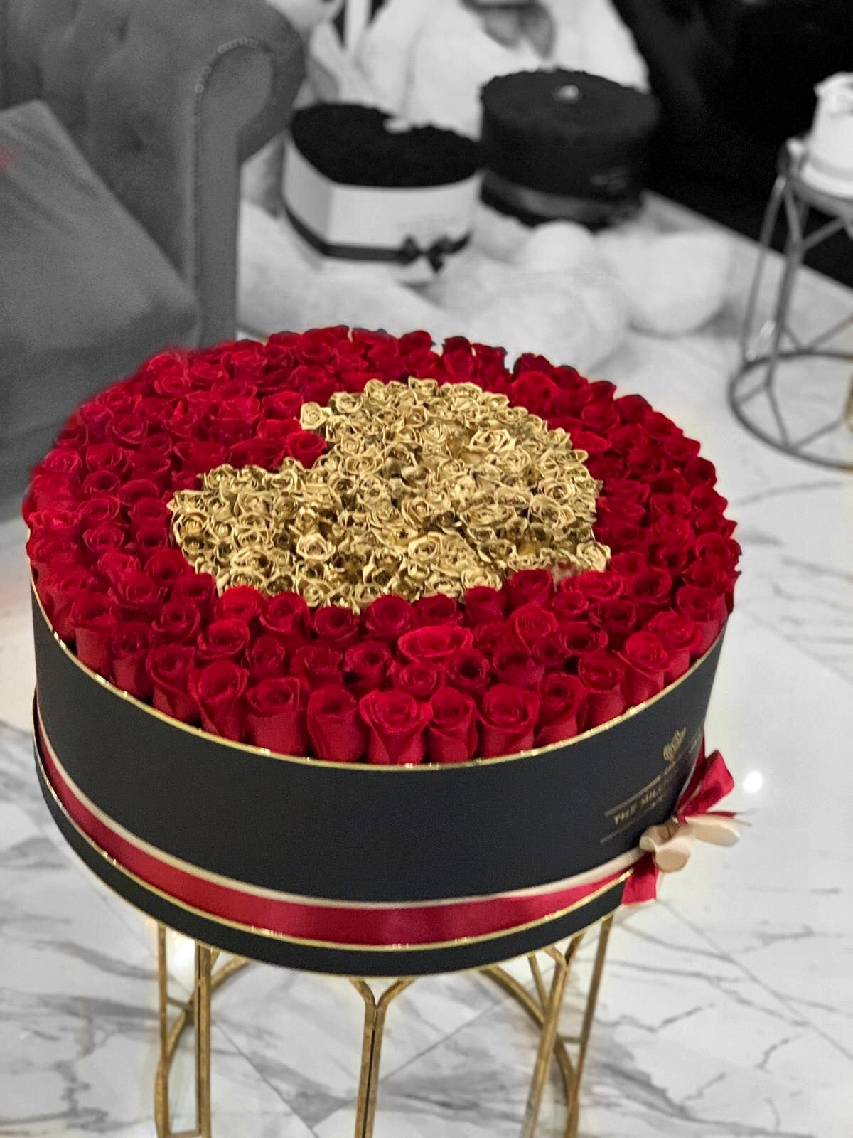251 fire de trandafiri rosii naturali-The Million Luxury