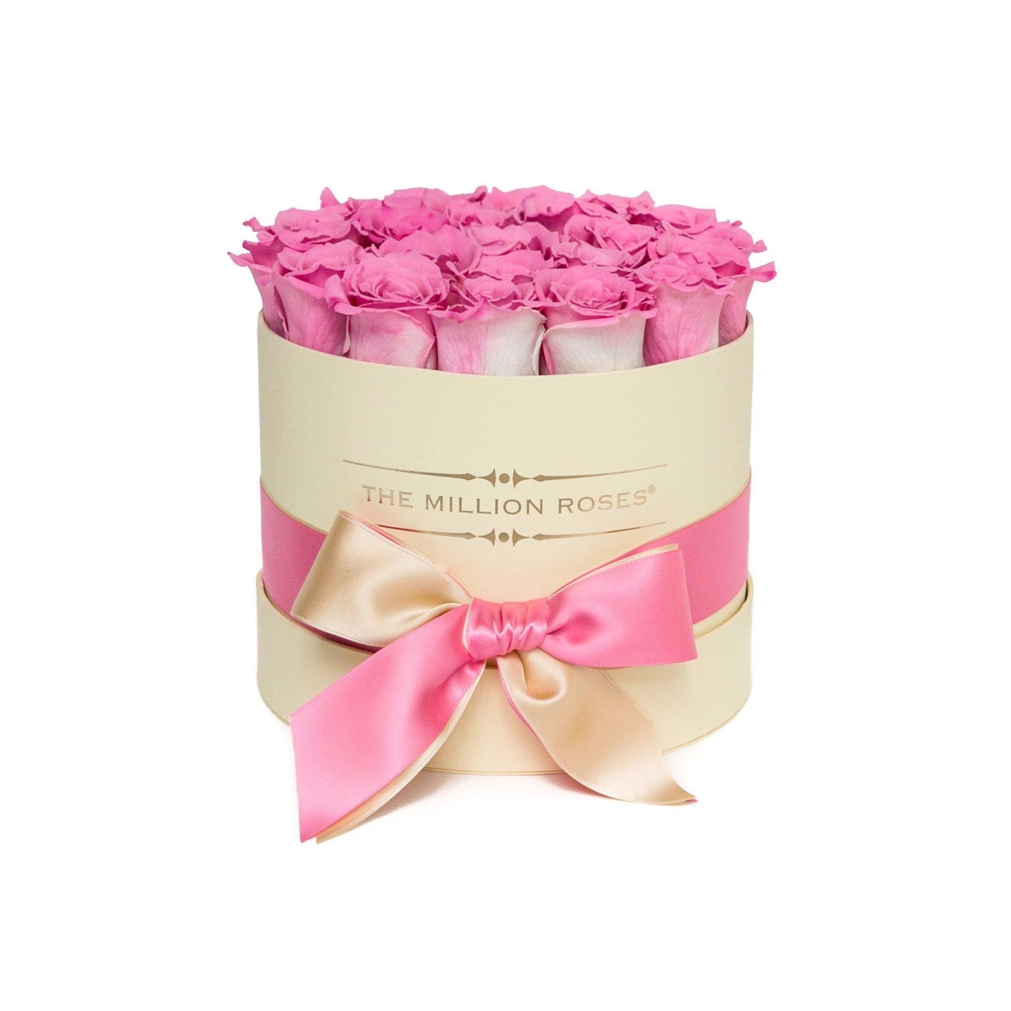 TRANDAFIRI CRIOGENAȚI ROZ-BOMBON ÎN CUTIE VANILLA CREM MICĂ